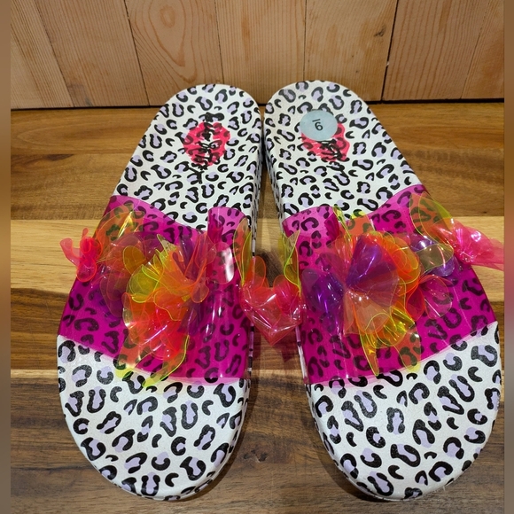 Betsey Johnson Leopard Print Slides with Pink and Multicolor Accents Size 9 - Picture 1 of 6